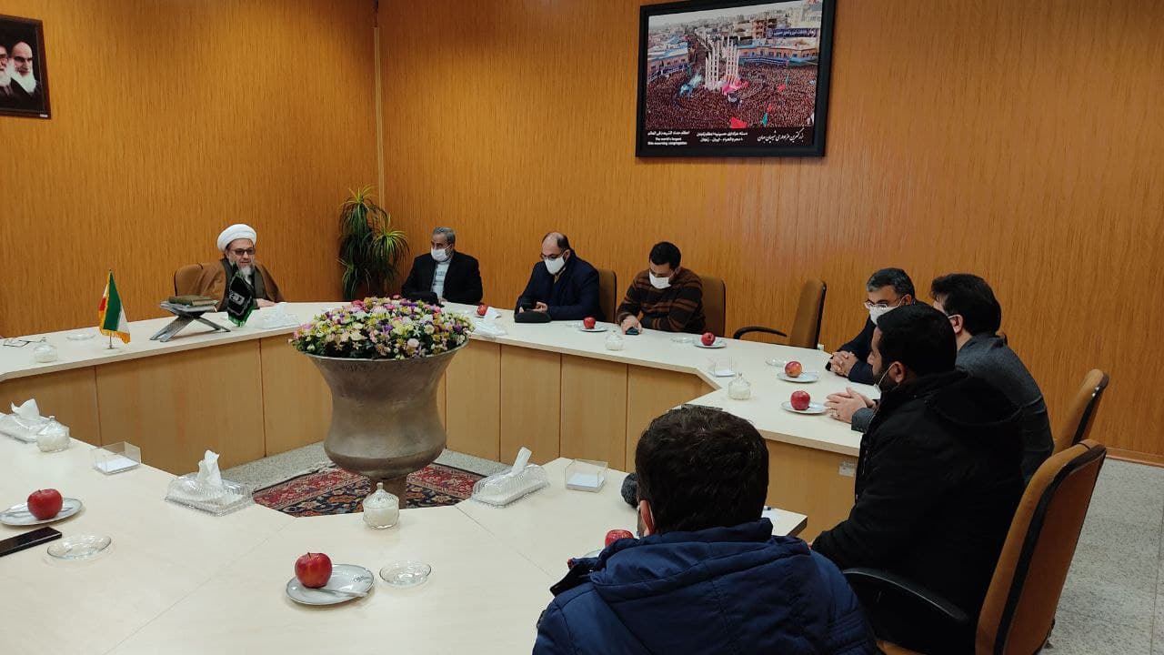نشست مشترک هیئت امنای حسینیه اعظم زنجان با گروه کوثر موسسه جامعه المصطفی قم