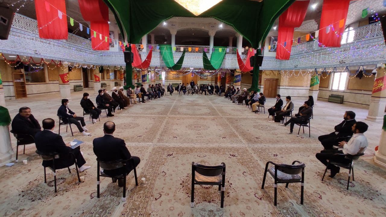 جلسه هماهنگی برگزاری جشنهای نیمه شعبان با حضور هیئات و مساجد محوری شهر زنجان