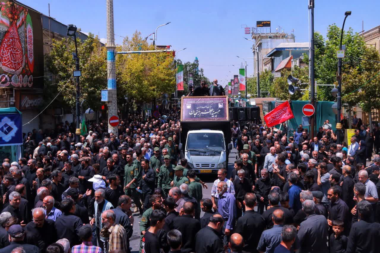دسته روی موکب عزداران حسینیه اعظم به مناسبت اربعین حسینی